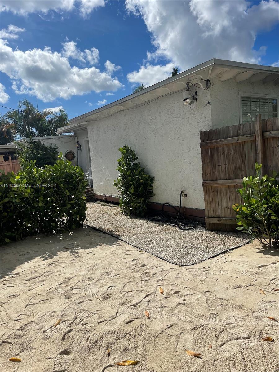 3554 NW 12th Ter, Miami, Florida 33125, 2 Bedrooms Bedrooms, ,2 BathroomsBathrooms,Residential,For Sale,3554 NW 12th Ter,A11561853