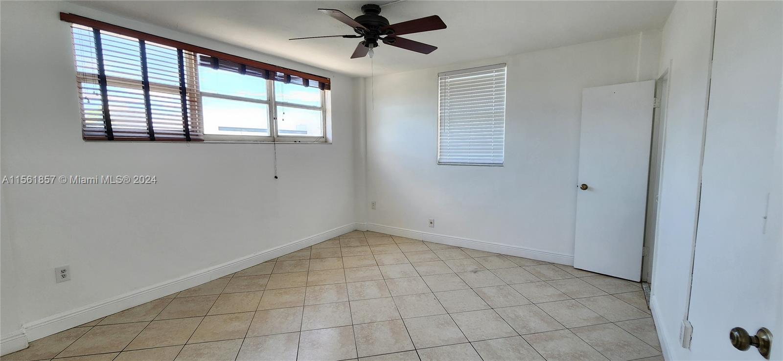 1300 Lincoln Rd A701, Miami Beach, Florida 33139, 2 Bedrooms Bedrooms, ,1 BathroomBathrooms,Residentiallease,For Rent,1300 Lincoln Rd A701,A11561857