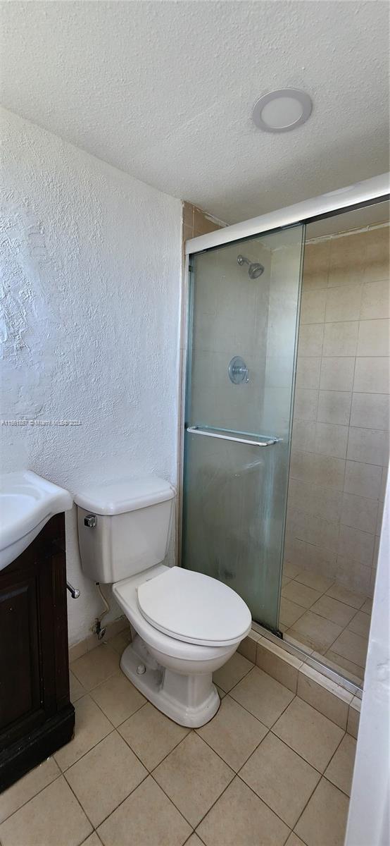 1300 Lincoln Rd A701, Miami Beach, Florida 33139, 2 Bedrooms Bedrooms, ,1 BathroomBathrooms,Residentiallease,For Rent,1300 Lincoln Rd A701,A11561857