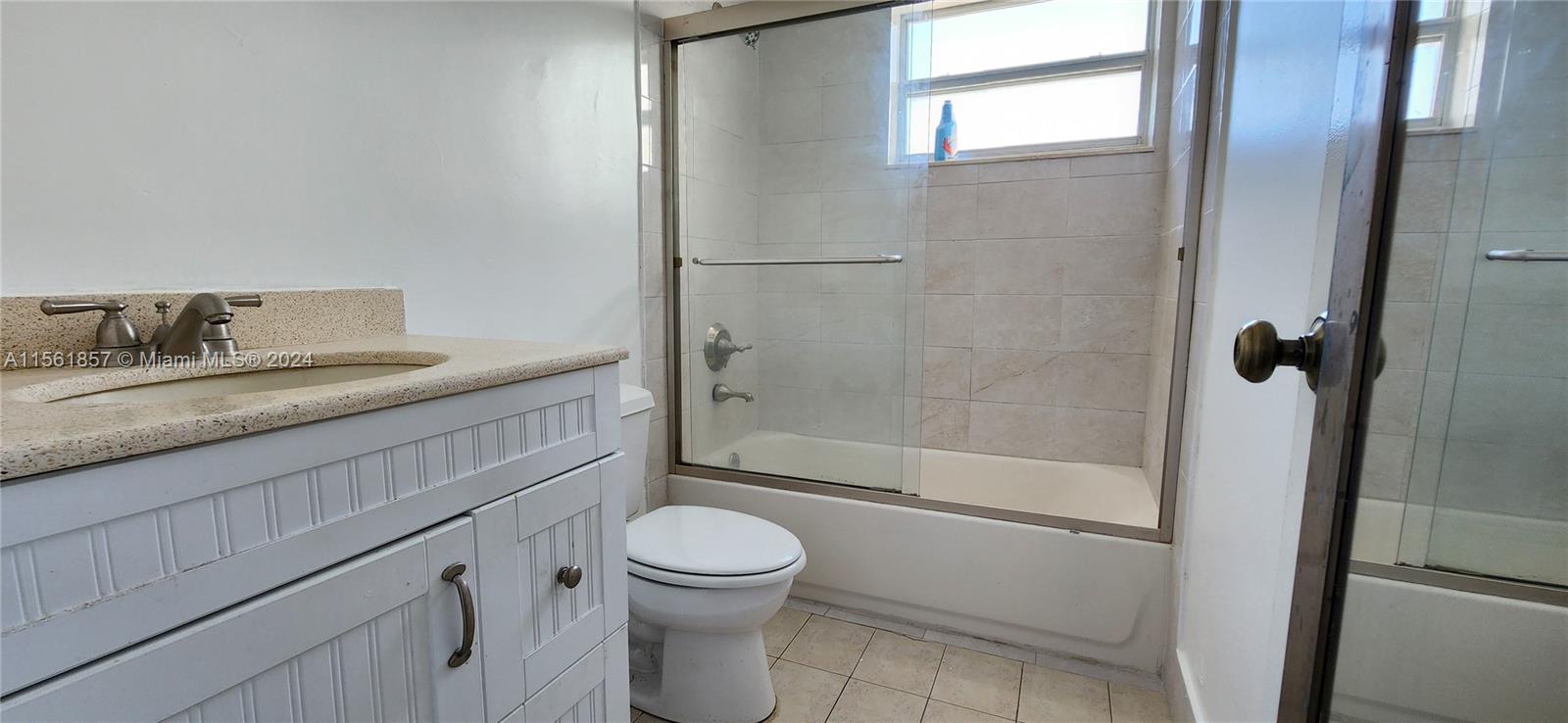 1300 Lincoln Rd A701, Miami Beach, Florida 33139, 2 Bedrooms Bedrooms, ,1 BathroomBathrooms,Residentiallease,For Rent,1300 Lincoln Rd A701,A11561857