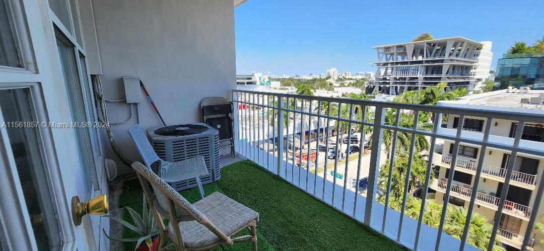1300 Lincoln Rd A701, Miami Beach, Florida 33139, 2 Bedrooms Bedrooms, ,1 BathroomBathrooms,Residentiallease,For Rent,1300 Lincoln Rd A701,A11561857