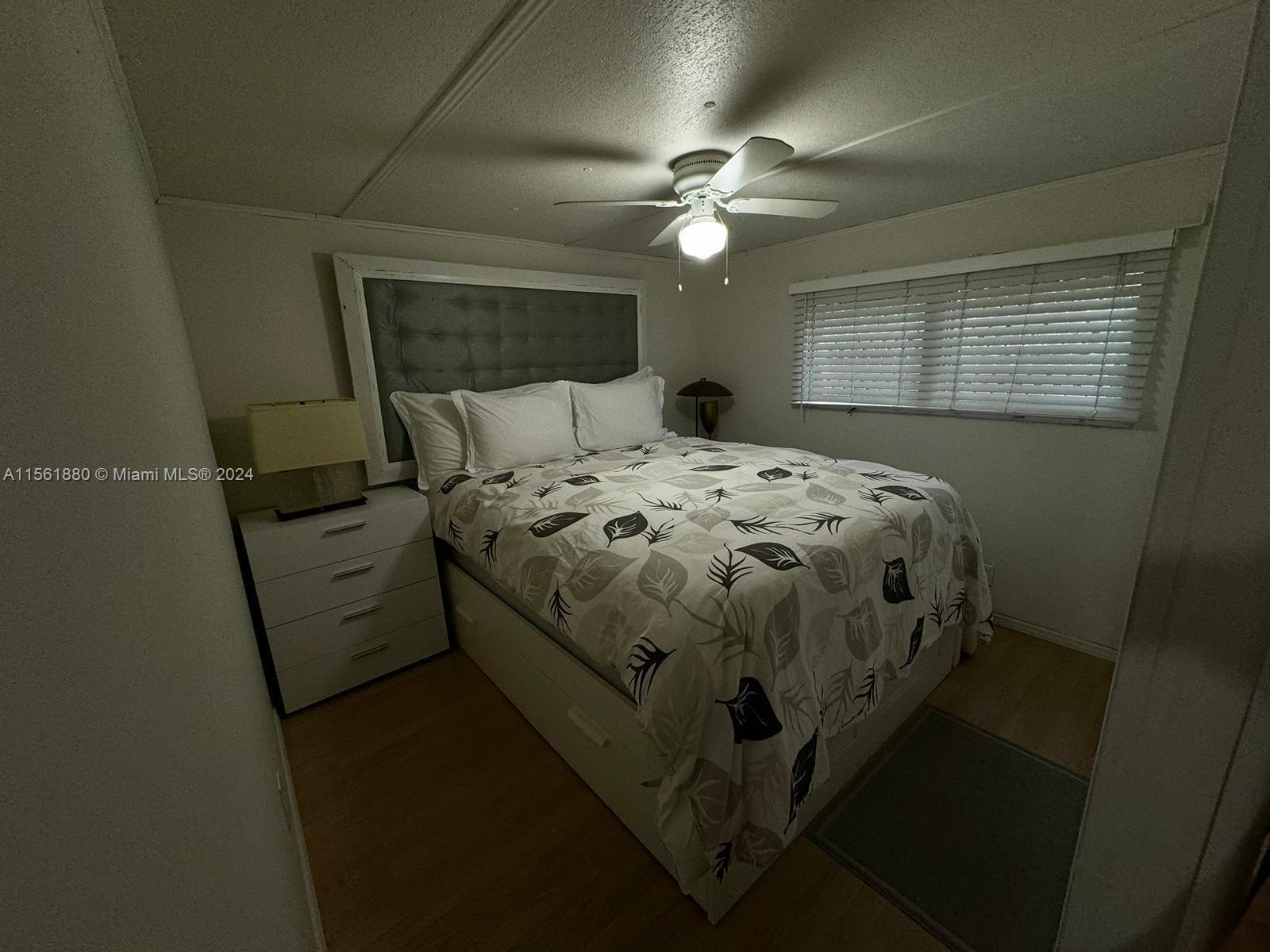 429 NE 5th Ct, Hallandale Beach, Florida 33009, 2 Bedrooms Bedrooms, ,1 BathroomBathrooms,Residential,For Sale,429 NE 5th Ct,A11561880