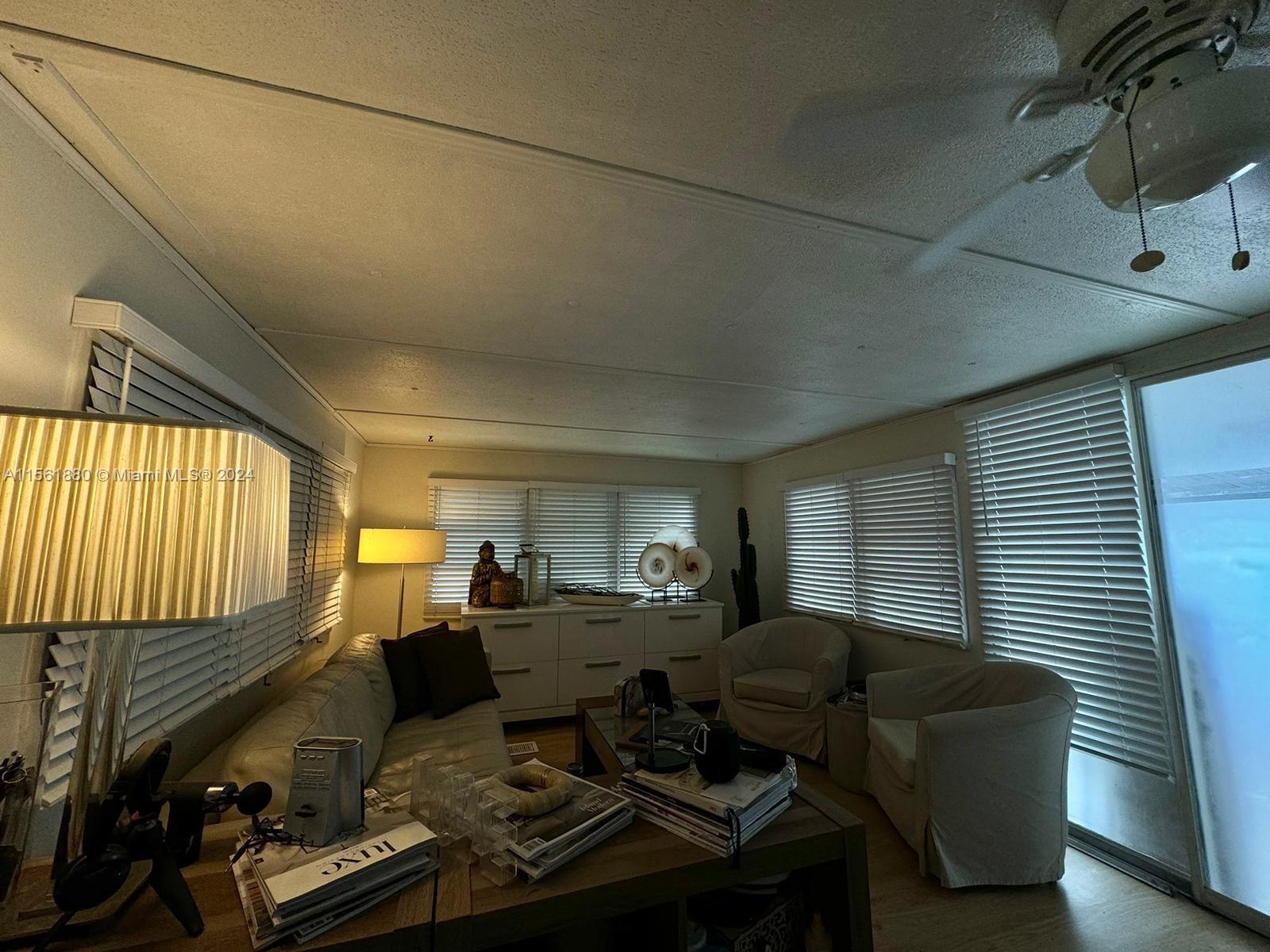 429 NE 5th Ct, Hallandale Beach, Florida 33009, 2 Bedrooms Bedrooms, ,1 BathroomBathrooms,Residential,For Sale,429 NE 5th Ct,A11561880