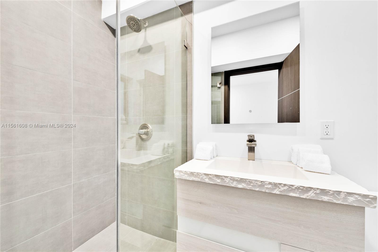 Bathroom 4