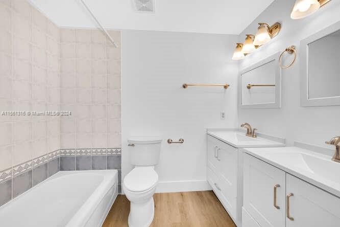 3500 Coral Way 409, Miami, Florida 33145, 2 Bedrooms Bedrooms, ,2 BathroomsBathrooms,Residentiallease,For Rent,3500 Coral Way 409,A11561316
