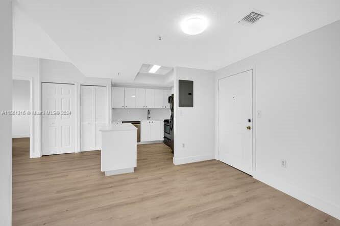 3500 Coral Way 409, Miami, Florida 33145, 2 Bedrooms Bedrooms, ,2 BathroomsBathrooms,Residentiallease,For Rent,3500 Coral Way 409,A11561316