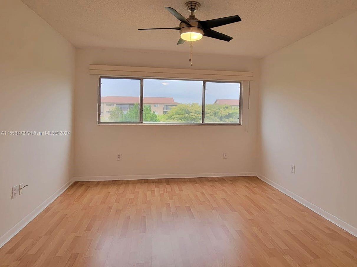 12651 SW 16th Ct 313B, Pembroke Pines, Florida 33027, 2 Bedrooms Bedrooms, ,2 BathroomsBathrooms,Residentiallease,For Rent,12651 SW 16th Ct 313B,A11556472
