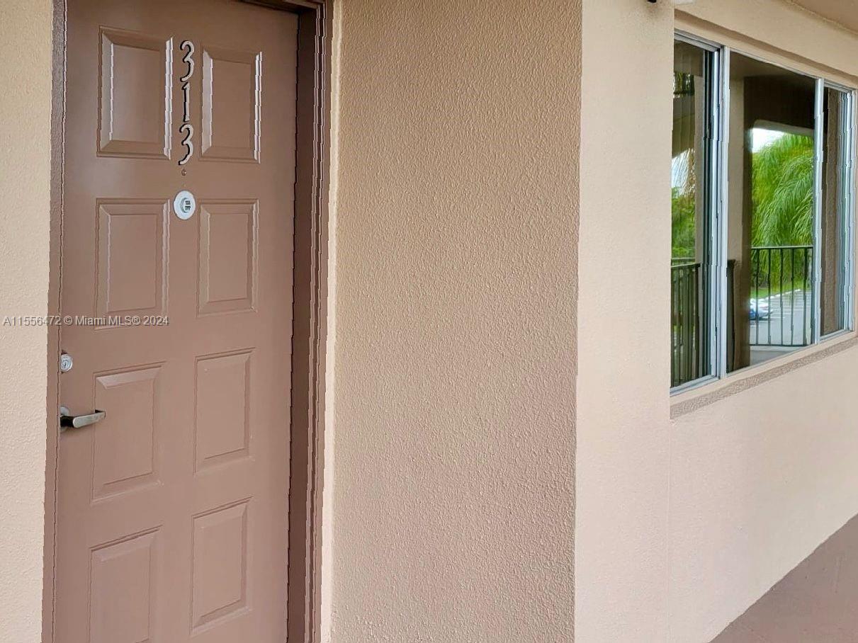 12651 SW 16th Ct 313B, Pembroke Pines, Florida 33027, 2 Bedrooms Bedrooms, ,2 BathroomsBathrooms,Residentiallease,For Rent,12651 SW 16th Ct 313B,A11556472