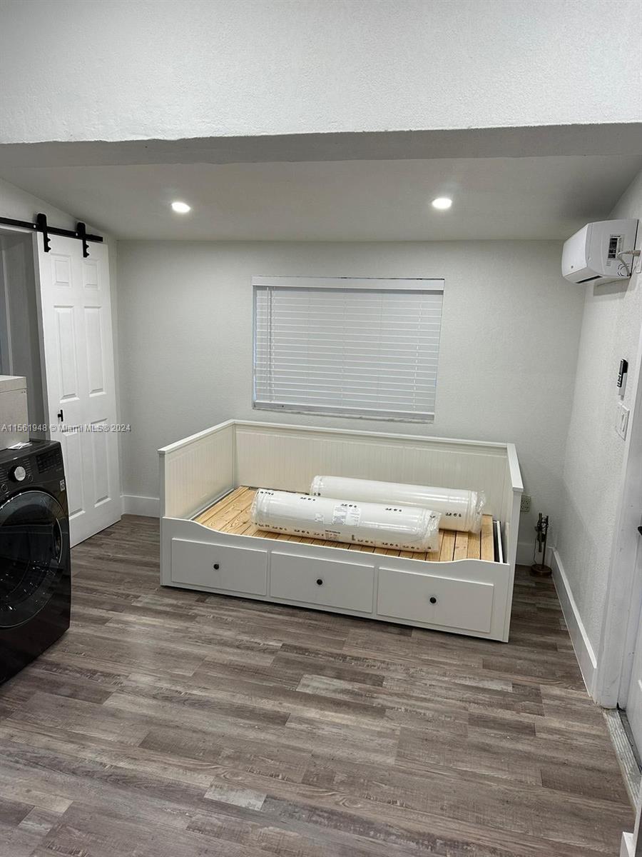 3045 SW 21st St 3047, Miami, Florida 33145, 1 Bedroom Bedrooms, ,1 BathroomBathrooms,Residentiallease,For Rent,3045 SW 21st St 3047,A11561948