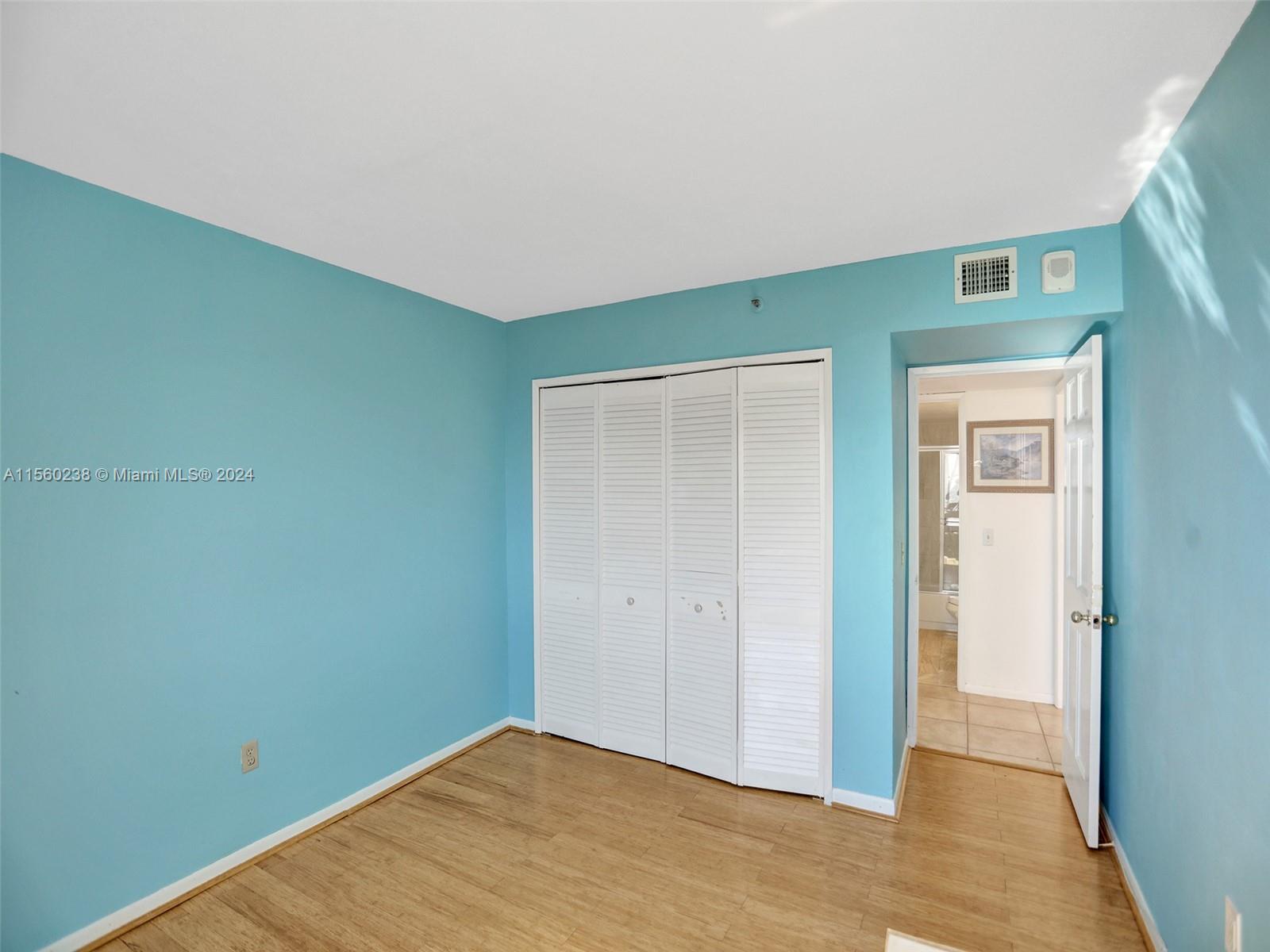650 Ocean Dr 10B, Key Biscayne, Florida 33149, 2 Bedrooms Bedrooms, ,2 BathroomsBathrooms,Residential,For Sale,650 Ocean Dr 10B,A11560238