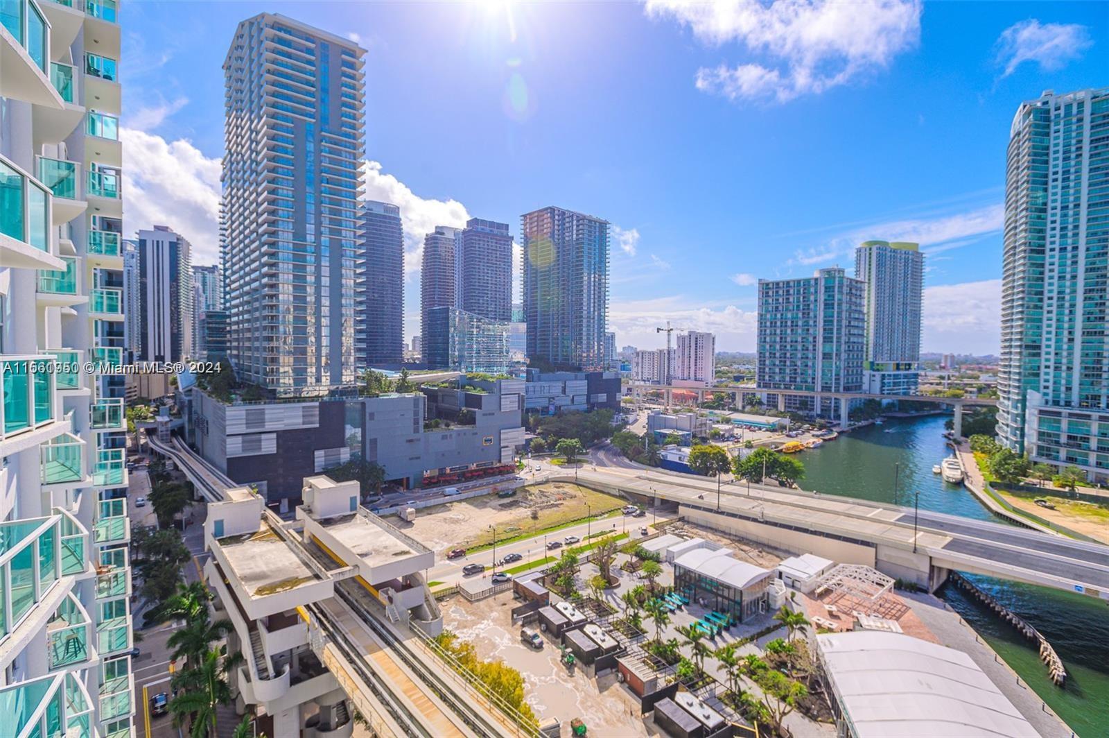 31 SE 5th St 1801, Miami, Florida 33131, 2 Bedrooms Bedrooms, ,2 BathroomsBathrooms,Residentiallease,For Rent,31 SE 5th St 1801,A11561950