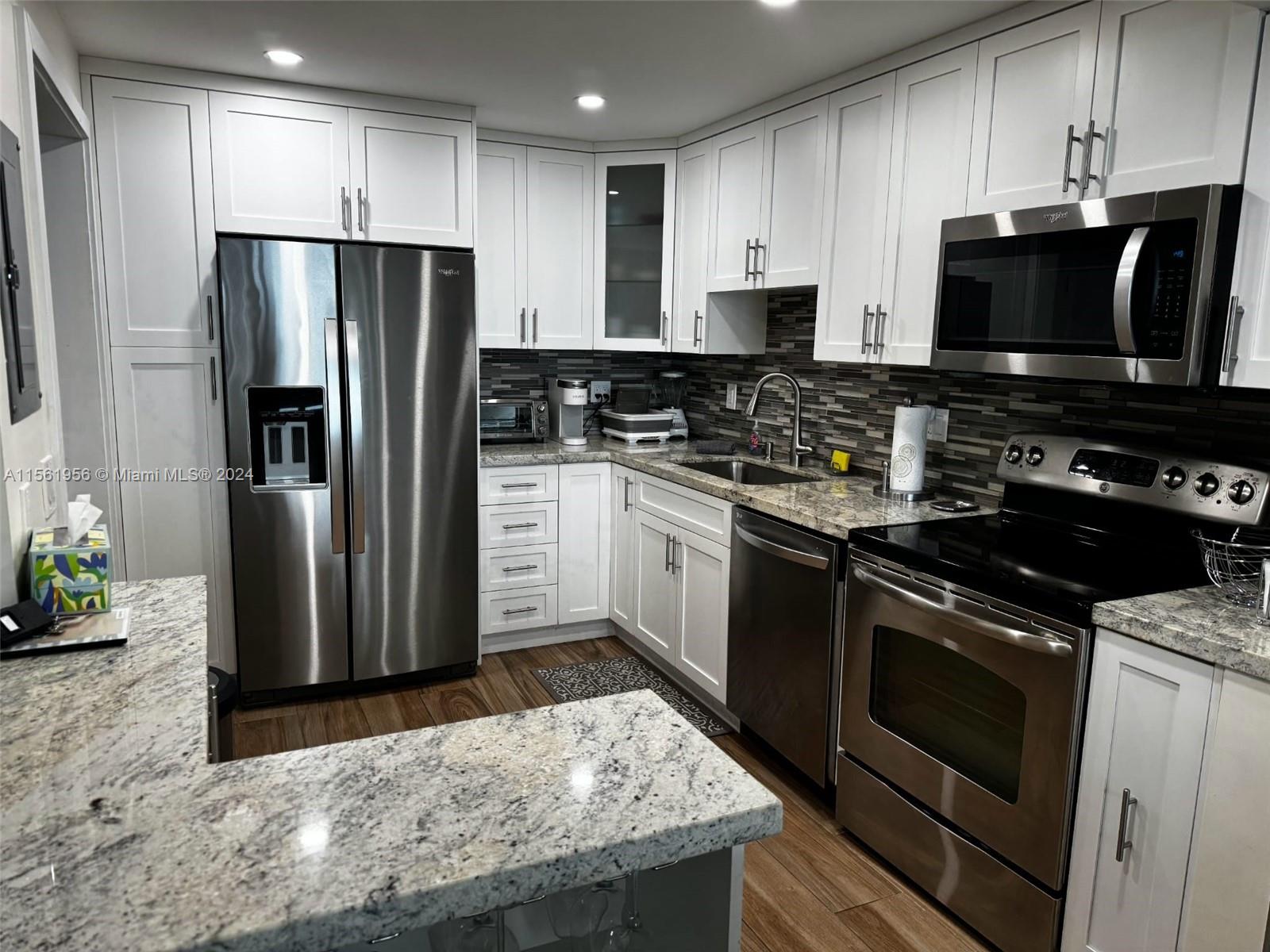 2301 S Ocean Dr 1104, Hollywood, Florida 33019, 2 Bedrooms Bedrooms, ,2 BathroomsBathrooms,Residentiallease,For Rent,2301 S Ocean Dr 1104,A11561956