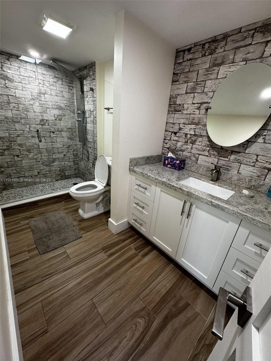 2301 S Ocean Dr 1104, Hollywood, Florida 33019, 2 Bedrooms Bedrooms, ,2 BathroomsBathrooms,Residentiallease,For Rent,2301 S Ocean Dr 1104,A11561956