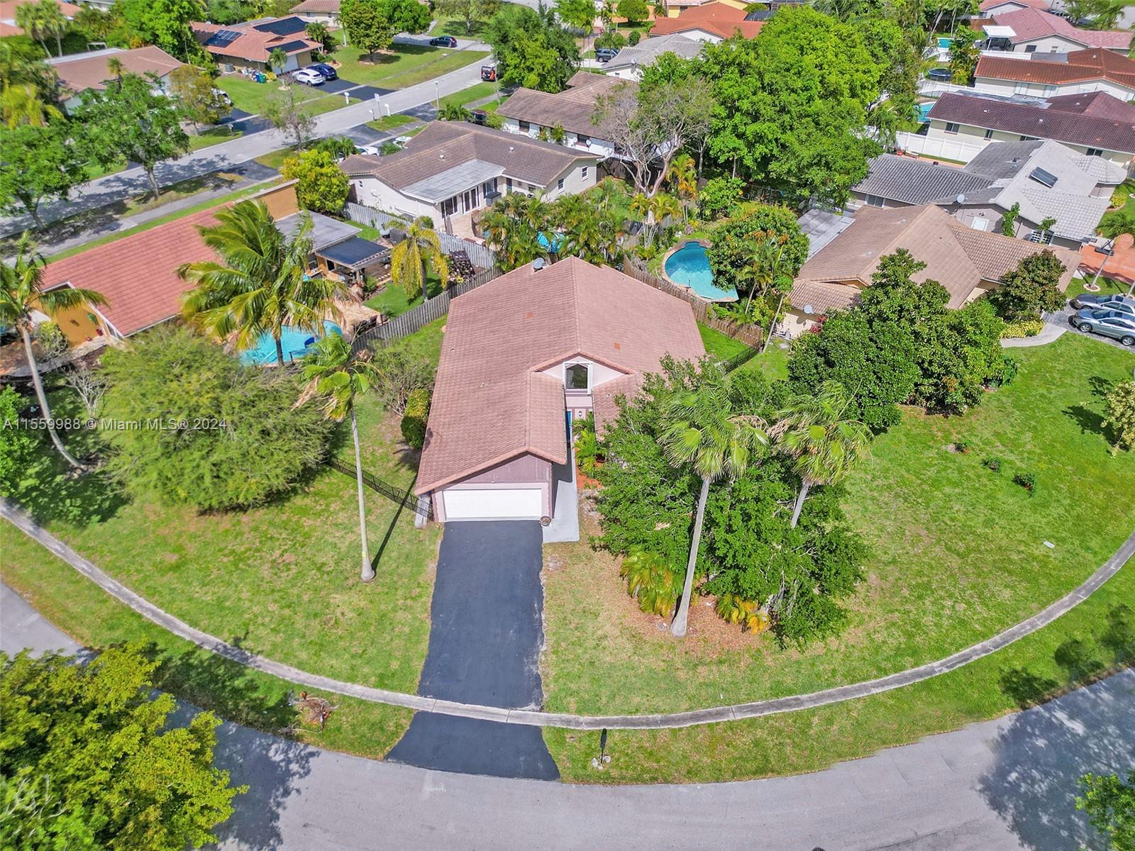 2375 NW 122nd Dr, Coral Springs FL 33065