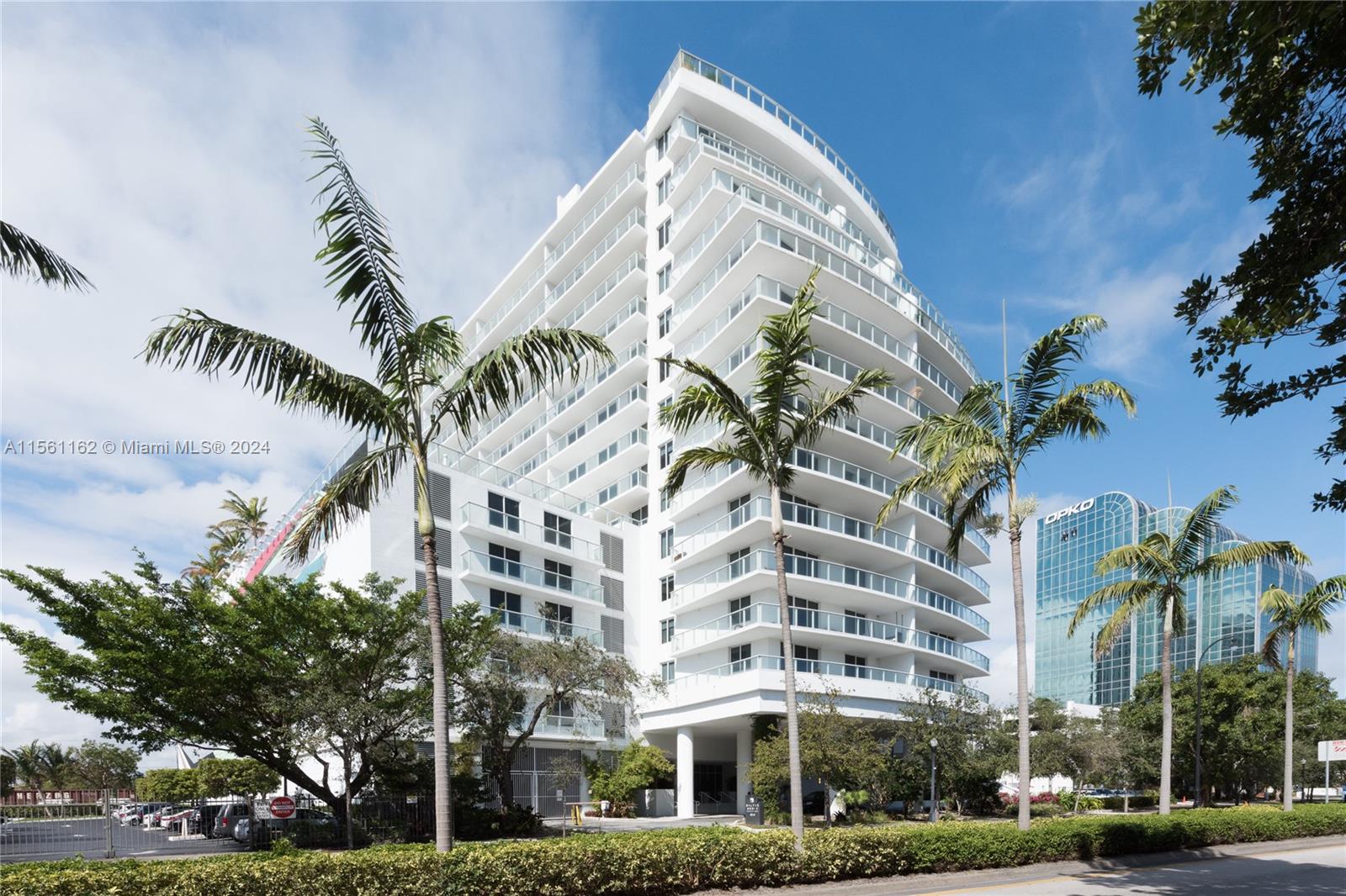 4250 Biscayne Blvd 502, Miami, Florida 33137, 2 Bedrooms Bedrooms, ,2 BathroomsBathrooms,Residentiallease,For Rent,4250 Biscayne Blvd 502,A11561162