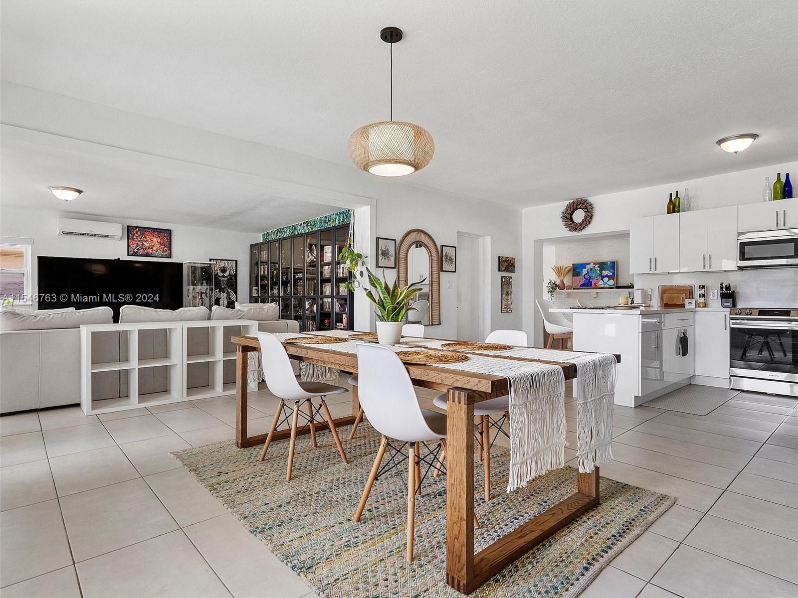 1741 NE 170th St, North Miami Beach, Florida 33162, 3 Bedrooms Bedrooms, ,2 BathroomsBathrooms,Residential,For Sale,1741 NE 170th St,A11546763