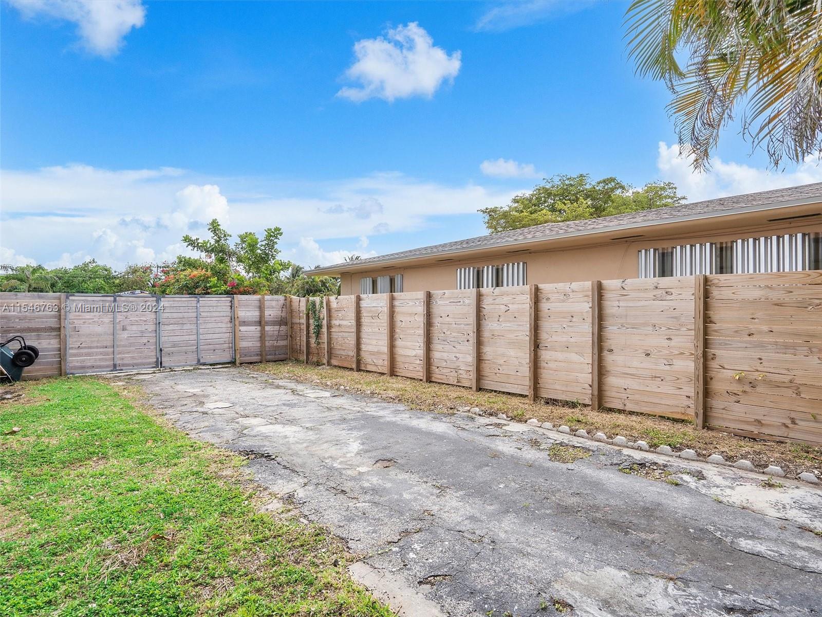 1741 NE 170th St, North Miami Beach, Florida 33162, 3 Bedrooms Bedrooms, ,2 BathroomsBathrooms,Residential,For Sale,1741 NE 170th St,A11546763