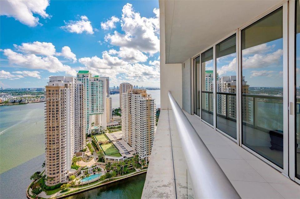 Immaculately 2-Bed / 2-Bath Corner Condo at the luxurious ICON BRICKELL, Tower II featuring 1,327 sq ft living area, large balcony, Floor-to-ceiling windows throughout open to breathtaking Panoramic Bay & City Views, large bedrooms, open kitchen & more. Water, hot water, cable, internet, assigned parking space included & 24/7 concierge. Watch dolphins while yachts cruise the river & Bay  —  Pet friendly — Soon to be Vacant  —  6 month-lease minimum as per condo rules - No Airbnb -   All showings requests must be sent Monday to Friday with at least 48-72 hr prior notice