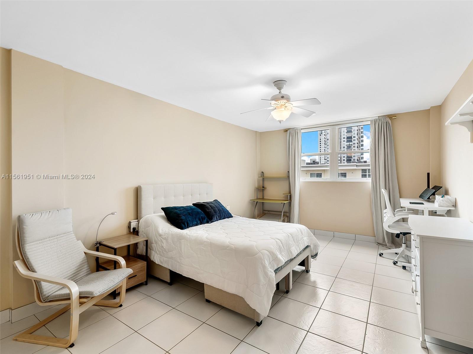 1801 S Ocean Dr 606, Hollywood, Florida 33019, 2 Bedrooms Bedrooms, ,2 BathroomsBathrooms,Residential,For Sale,1801 S Ocean Dr 606,A11561951