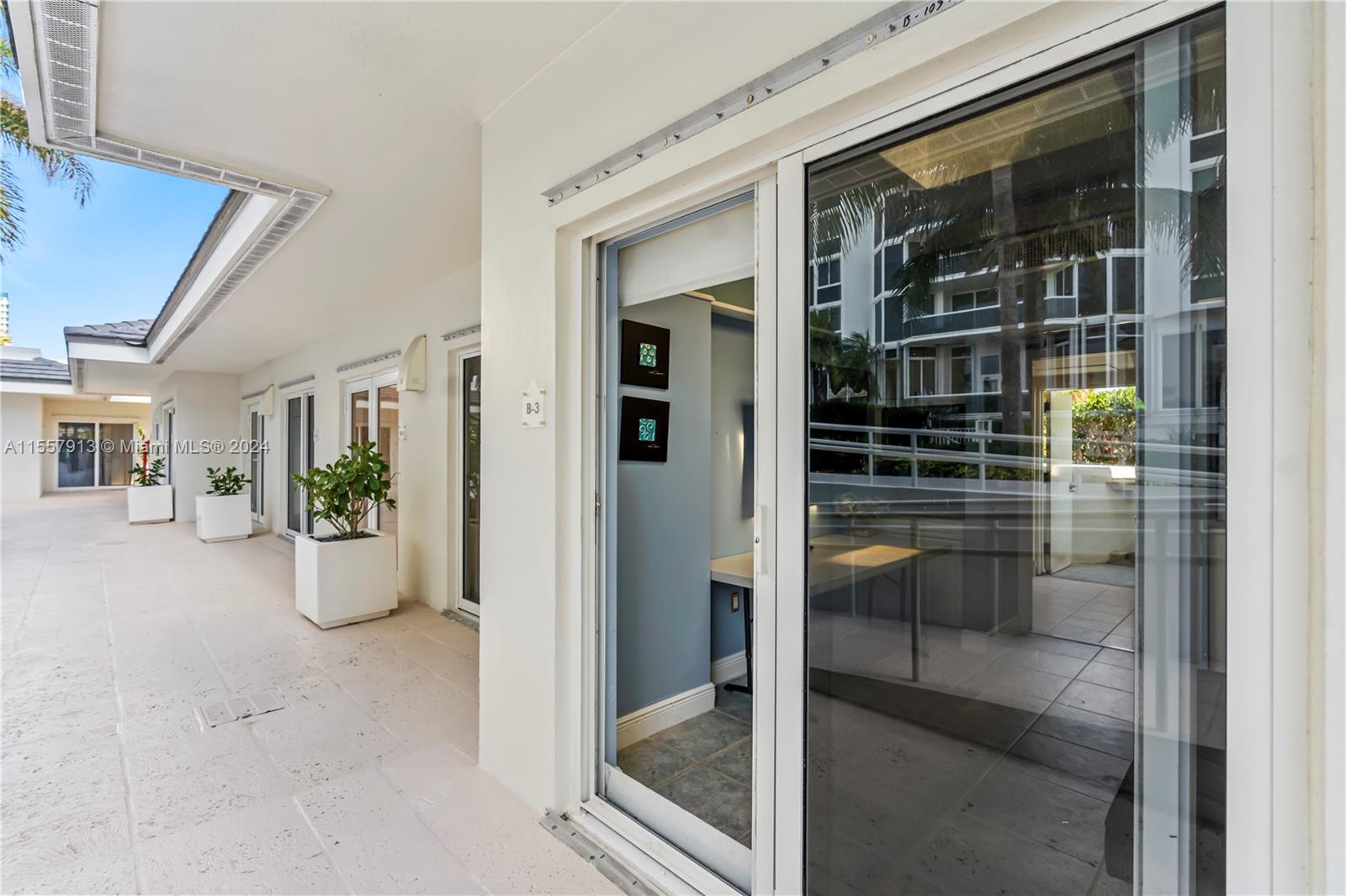 4779 Collins Ave CA-A3, Miami Beach, Florida 33140, ,1 BathroomBathrooms,Residential,For Sale,4779 Collins Ave CA-A3,A11557913