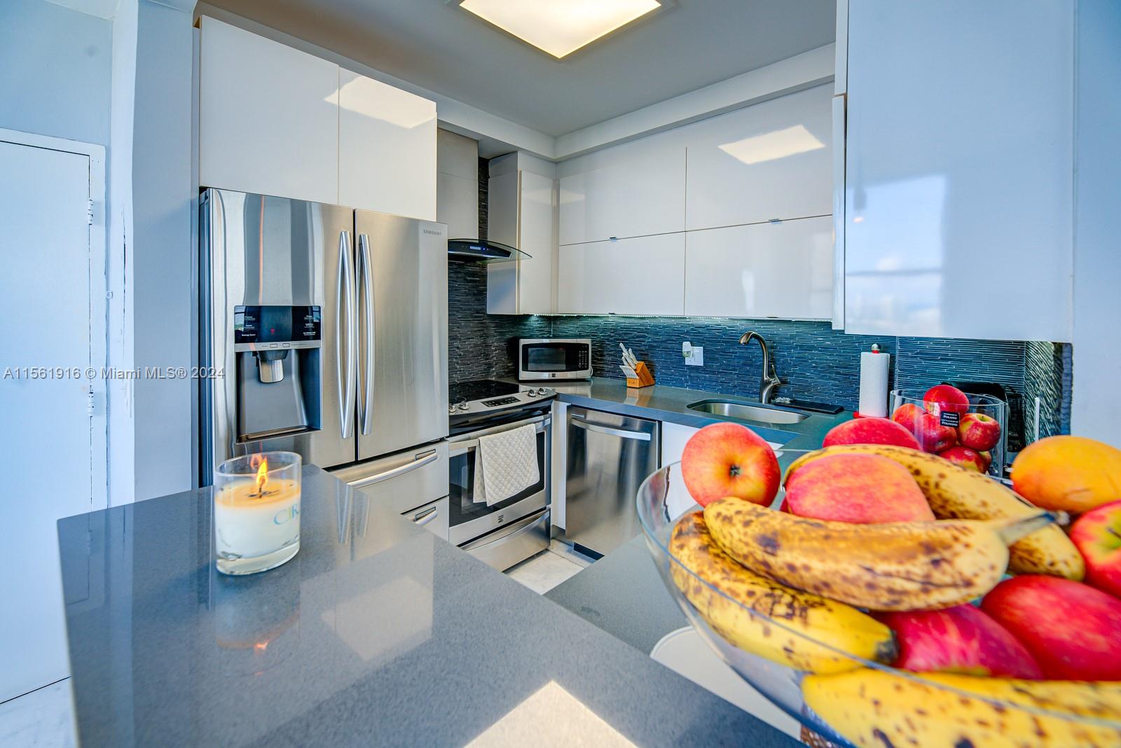 7441 Wayne Ave 10J, Miami Beach, Florida 33141, 2 Bedrooms Bedrooms, ,2 BathroomsBathrooms,Residentiallease,For Rent,7441 Wayne Ave 10J,A11561916