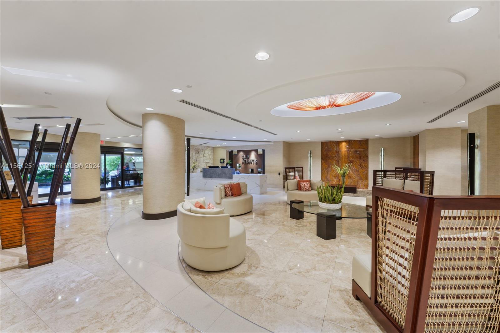 2555 Collins Ave 807, Miami Beach, Florida 33140, 1 Bedroom Bedrooms, ,2 BathroomsBathrooms,Residentiallease,For Rent,2555 Collins Ave 807,A11561251