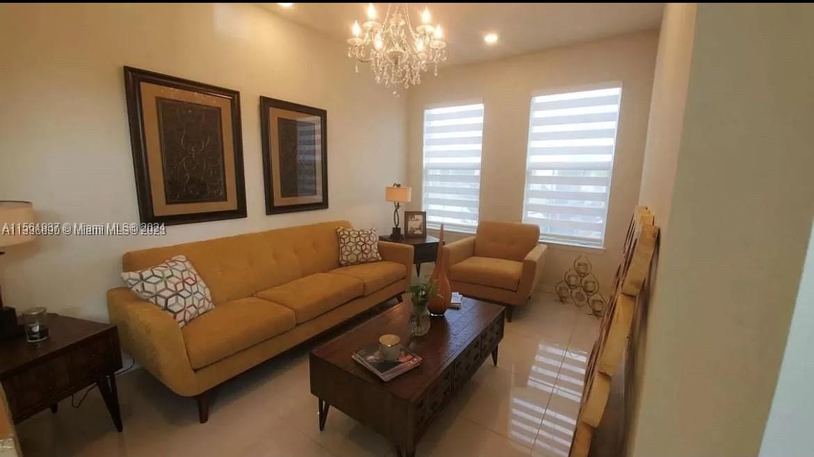 Hollywood, Florida 33021, 5 Bedrooms Bedrooms, ,2 BathroomsBathrooms,Residential,For Sale,A11561937