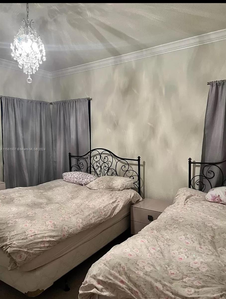 Hollywood, Florida 33021, 5 Bedrooms Bedrooms, ,2 BathroomsBathrooms,Residential,For Sale,A11561937