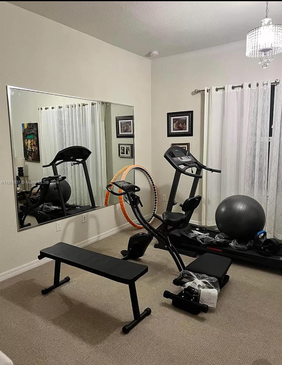 Hollywood, Florida 33021, 5 Bedrooms Bedrooms, ,2 BathroomsBathrooms,Residential,For Sale,A11561937