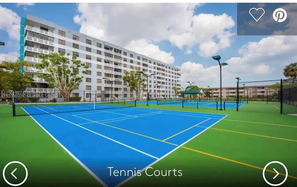 Hollywood, Florida 33021, 5 Bedrooms Bedrooms, ,2 BathroomsBathrooms,Residential,For Sale,A11561937