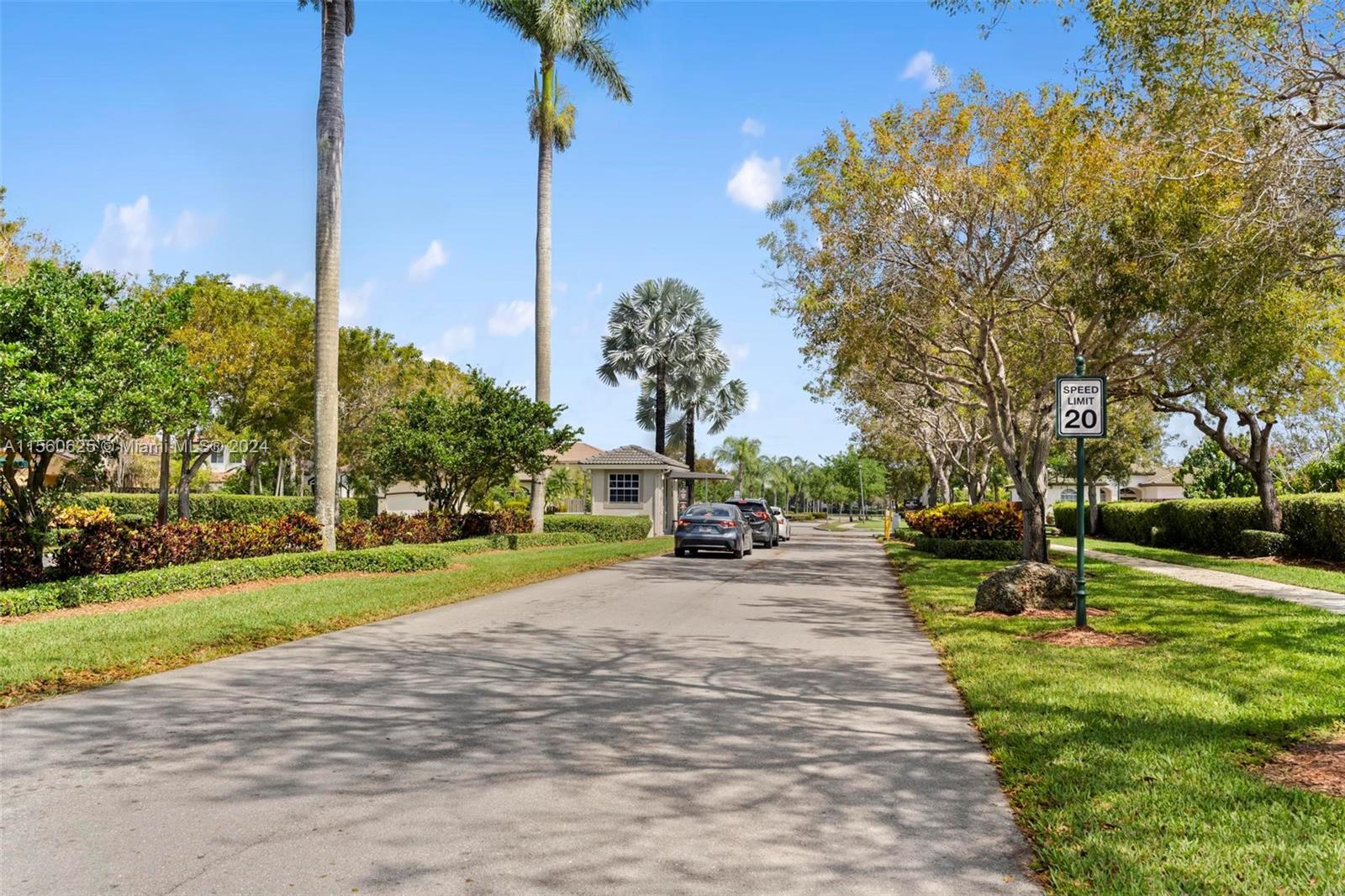 1558 SE 20th Ter, Homestead, Florida 33035, 4 Bedrooms Bedrooms, ,2 BathroomsBathrooms,Residential,For Sale,1558 SE 20th Ter,A11560625