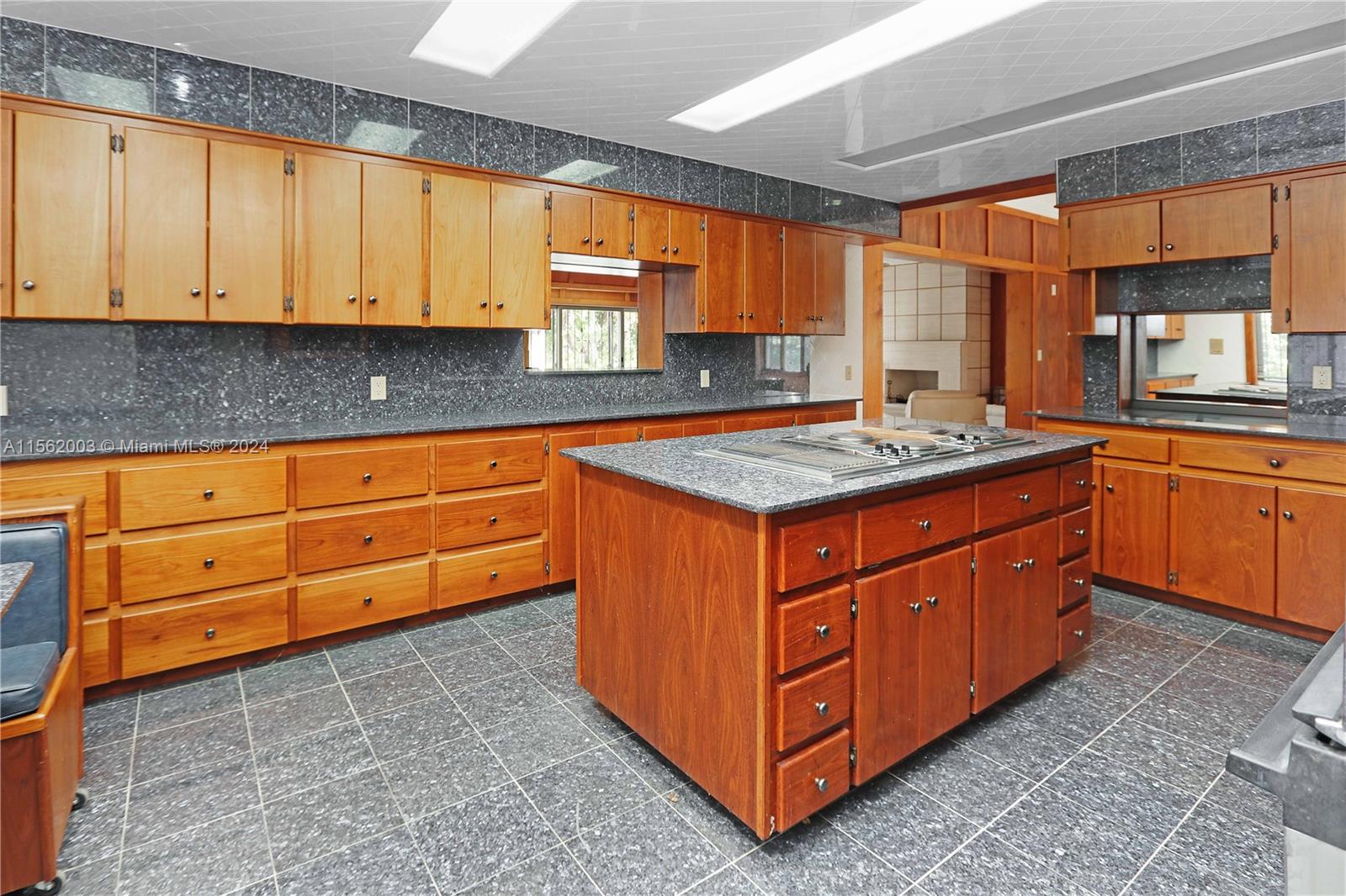 101 NW 21st, Homestead, Florida 33030, 3 Bedrooms Bedrooms, ,3 BathroomsBathrooms,Residential,For Sale,101 NW 21st,A11562003