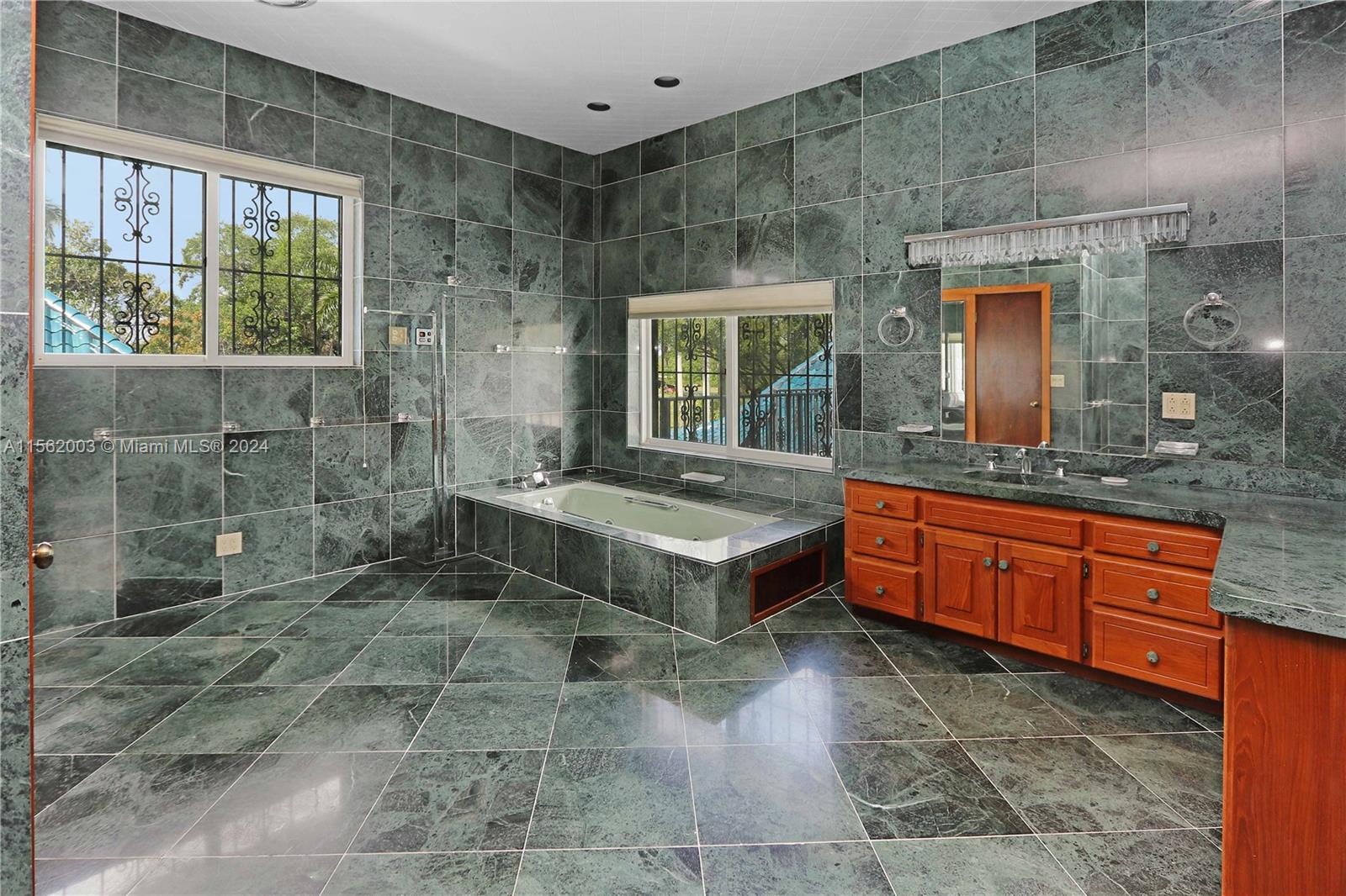 101 NW 21st, Homestead, Florida 33030, 3 Bedrooms Bedrooms, ,3 BathroomsBathrooms,Residential,For Sale,101 NW 21st,A11562003