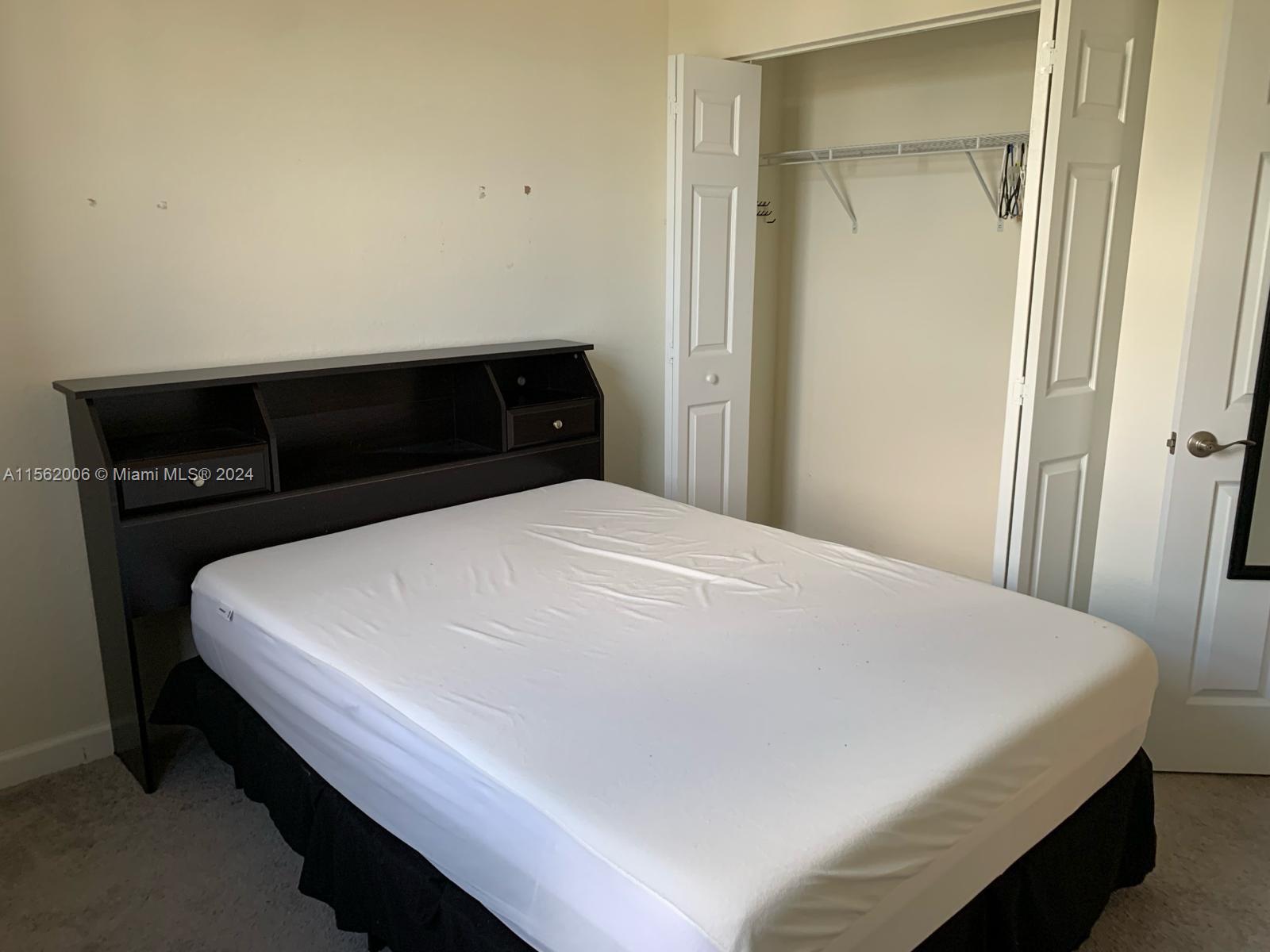 210 SE 33rd Ter 210, Homestead, Florida 33033, 3 Bedrooms Bedrooms, ,2 BathroomsBathrooms,Residentiallease,For Rent,210 SE 33rd Ter 210,A11562006