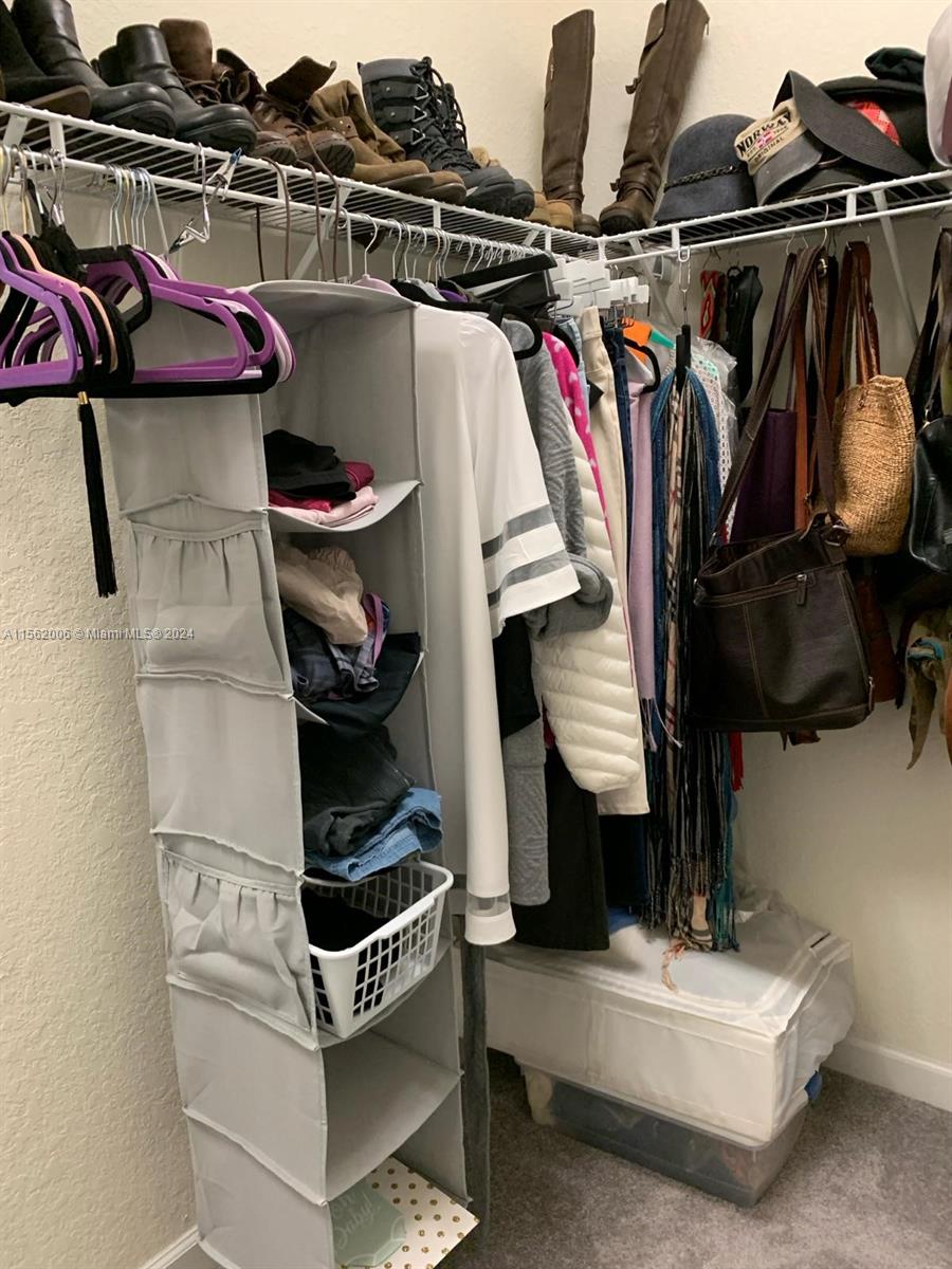 210 SE 33rd Ter 210, Homestead, Florida 33033, 3 Bedrooms Bedrooms, ,2 BathroomsBathrooms,Residentiallease,For Rent,210 SE 33rd Ter 210,A11562006