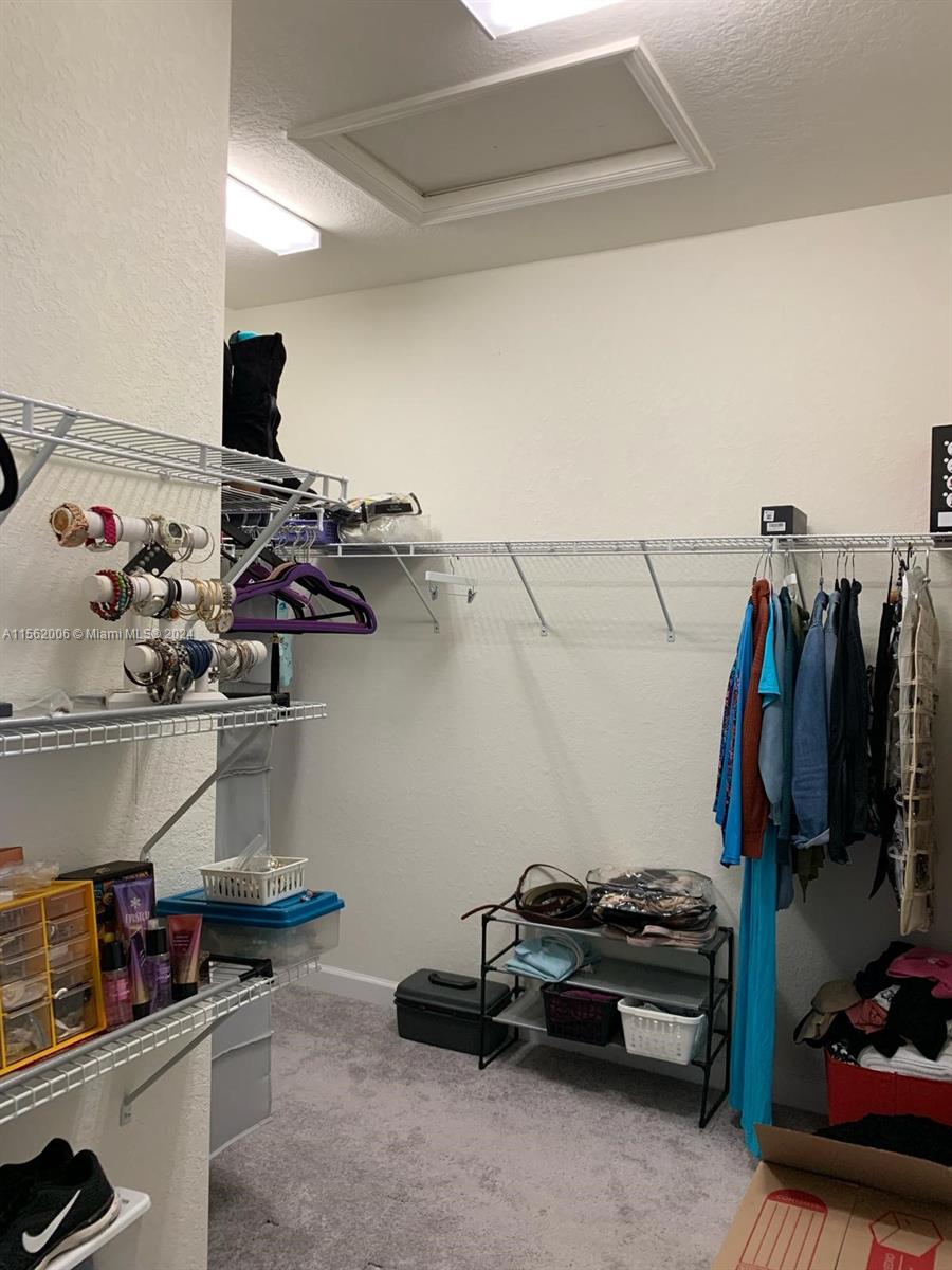 210 SE 33rd Ter 210, Homestead, Florida 33033, 3 Bedrooms Bedrooms, ,2 BathroomsBathrooms,Residentiallease,For Rent,210 SE 33rd Ter 210,A11562006