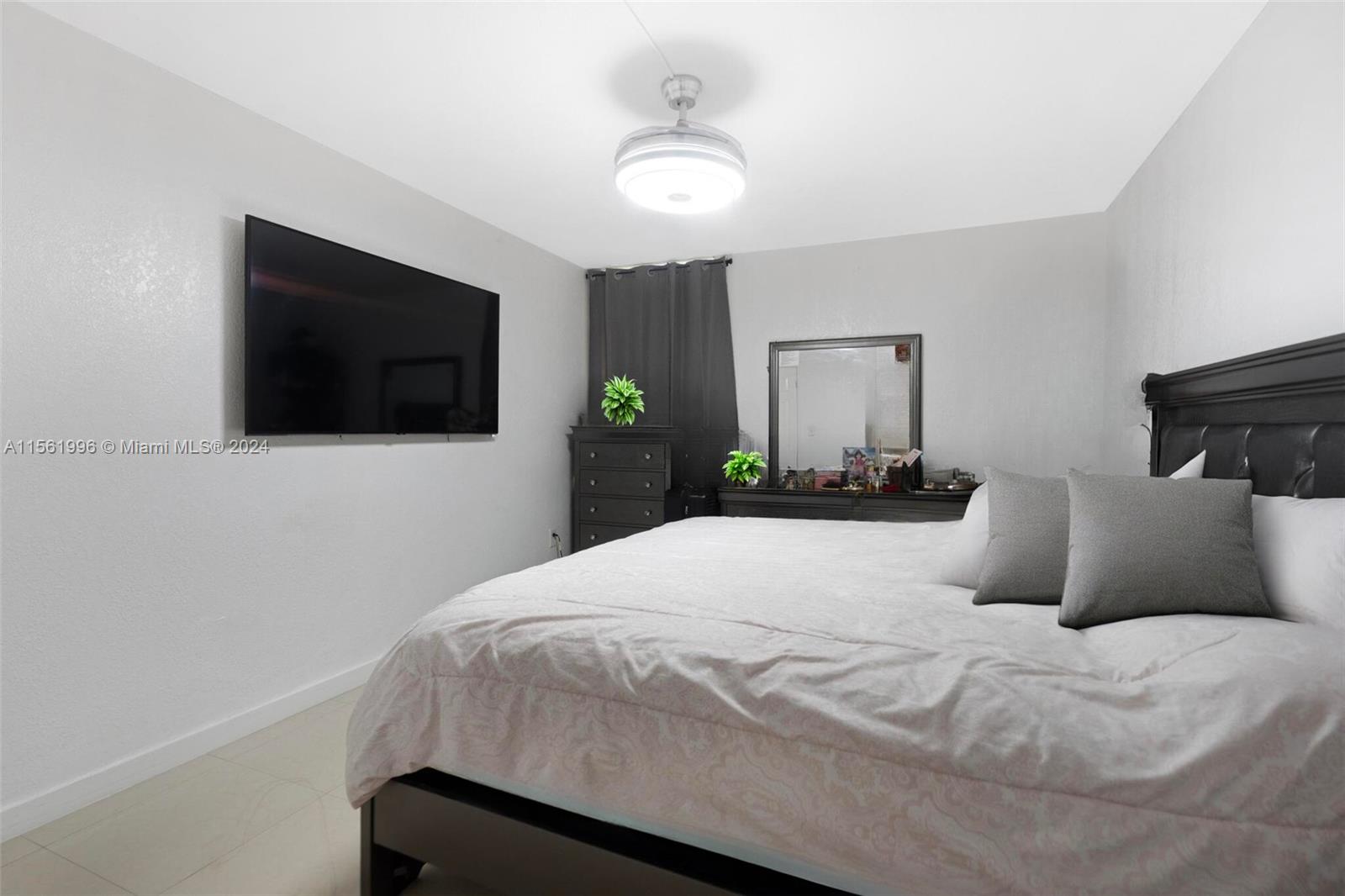 8810 Fontainebleau Blvd 104, Miami, Florida 33172, 2 Bedrooms Bedrooms, ,2 BathroomsBathrooms,Residential,For Sale,8810 Fontainebleau Blvd 104,A11561996