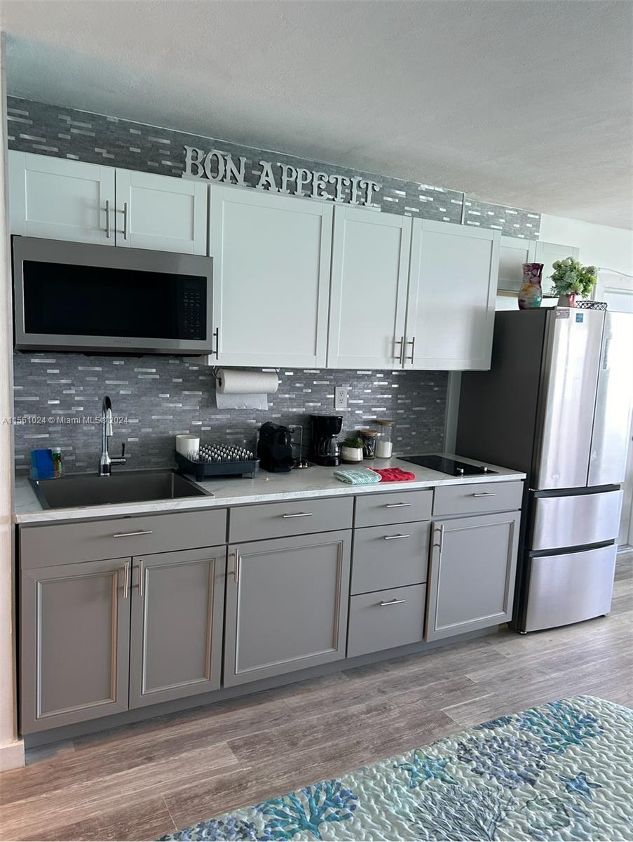 19201 Collins Ave 610, Sunny Isles Beach, Florida 33160, ,1 BathroomBathrooms,Residentiallease,For Rent,19201 Collins Ave 610,A11561024