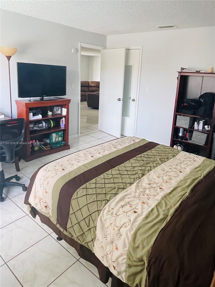 15480 SW 82nd Ln 222, Miami, Florida 33193, 2 Bedrooms Bedrooms, ,2 BathroomsBathrooms,Residential,For Sale,15480 SW 82nd Ln 222,A11561036