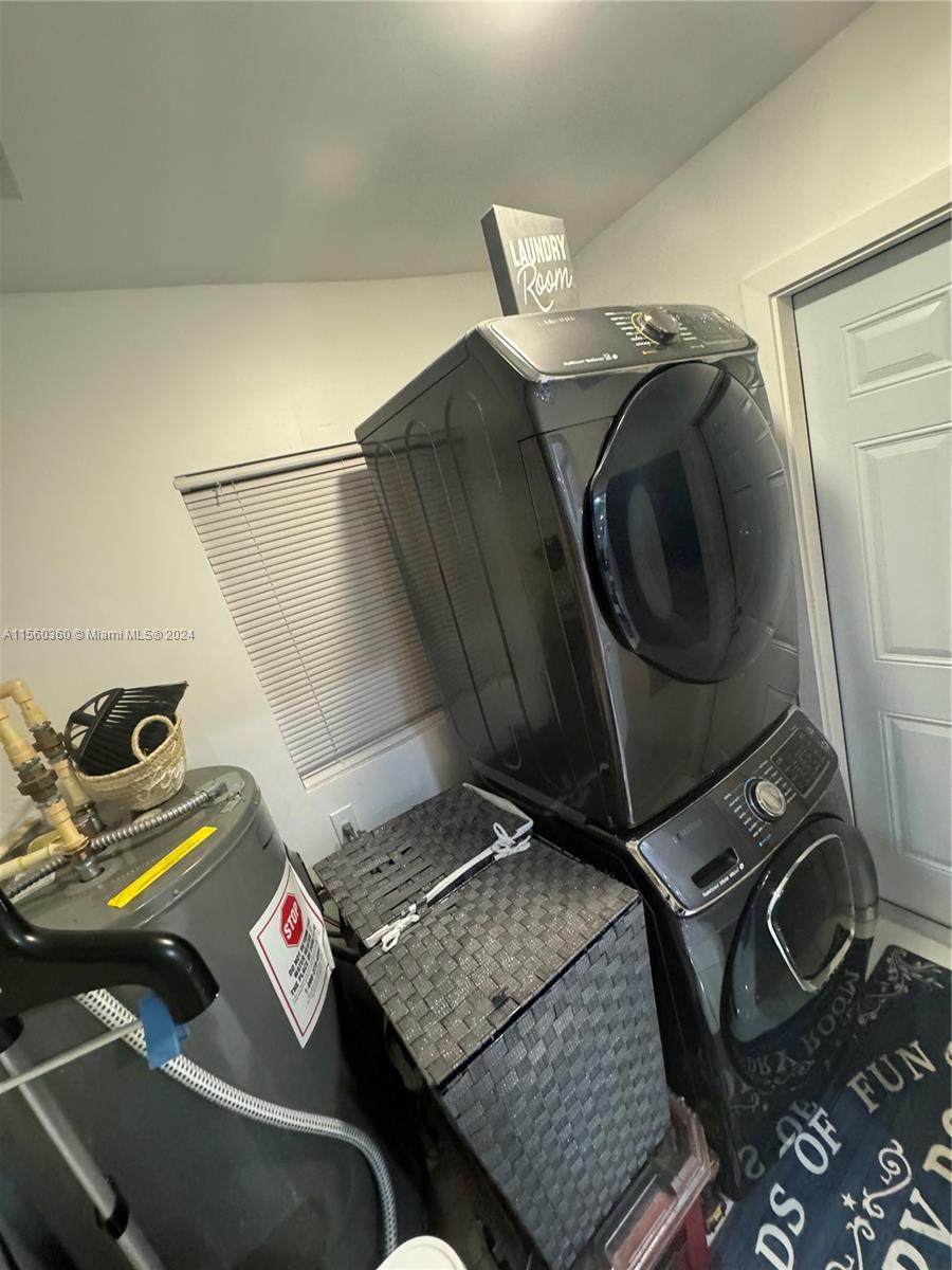 601 NW 3rd Ct, Hallandale Beach, Florida 33009, 4 Bedrooms Bedrooms, ,2 BathroomsBathrooms,Residential,For Sale,601 NW 3rd Ct,A11560360