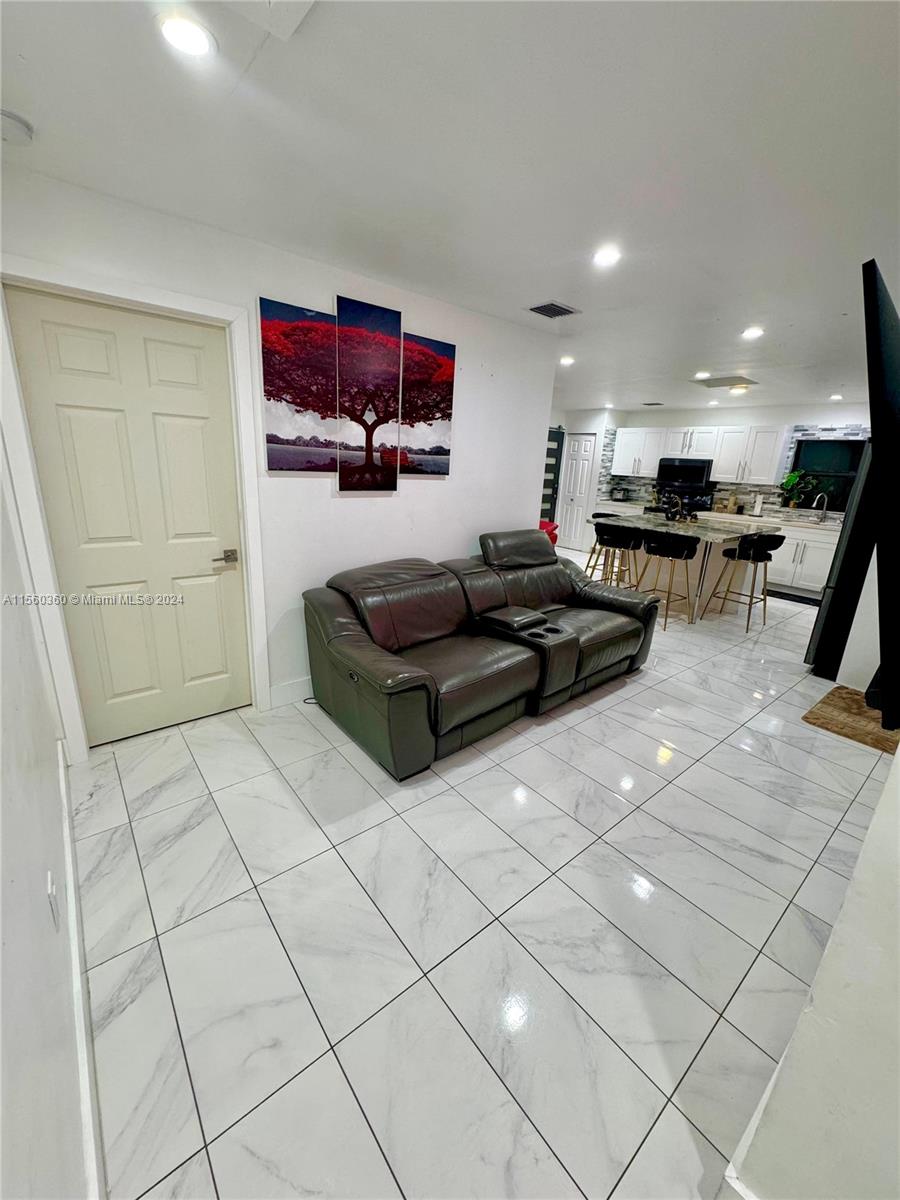 601 NW 3rd Ct, Hallandale Beach, Florida 33009, 4 Bedrooms Bedrooms, ,2 BathroomsBathrooms,Residential,For Sale,601 NW 3rd Ct,A11560360