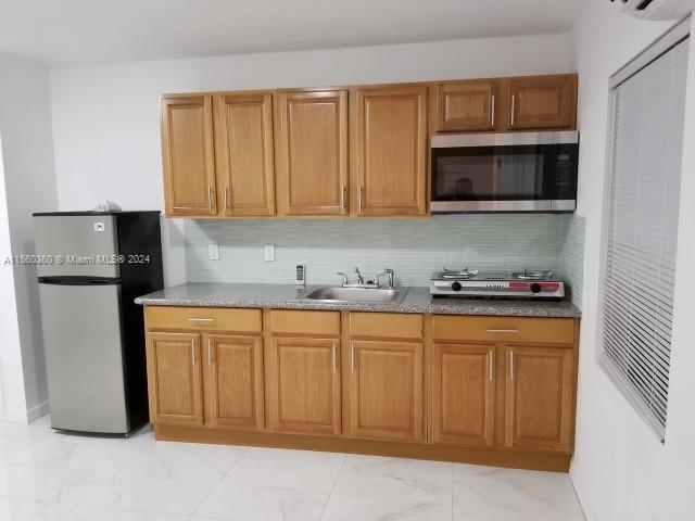 601 NW 3rd Ct, Hallandale Beach, Florida 33009, 4 Bedrooms Bedrooms, ,2 BathroomsBathrooms,Residential,For Sale,601 NW 3rd Ct,A11560360