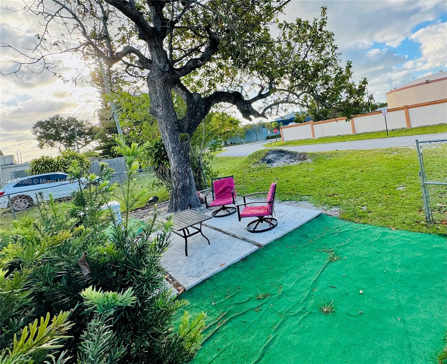 601 NW 3rd Ct, Hallandale Beach, Florida 33009, 4 Bedrooms Bedrooms, ,2 BathroomsBathrooms,Residential,For Sale,601 NW 3rd Ct,A11560360