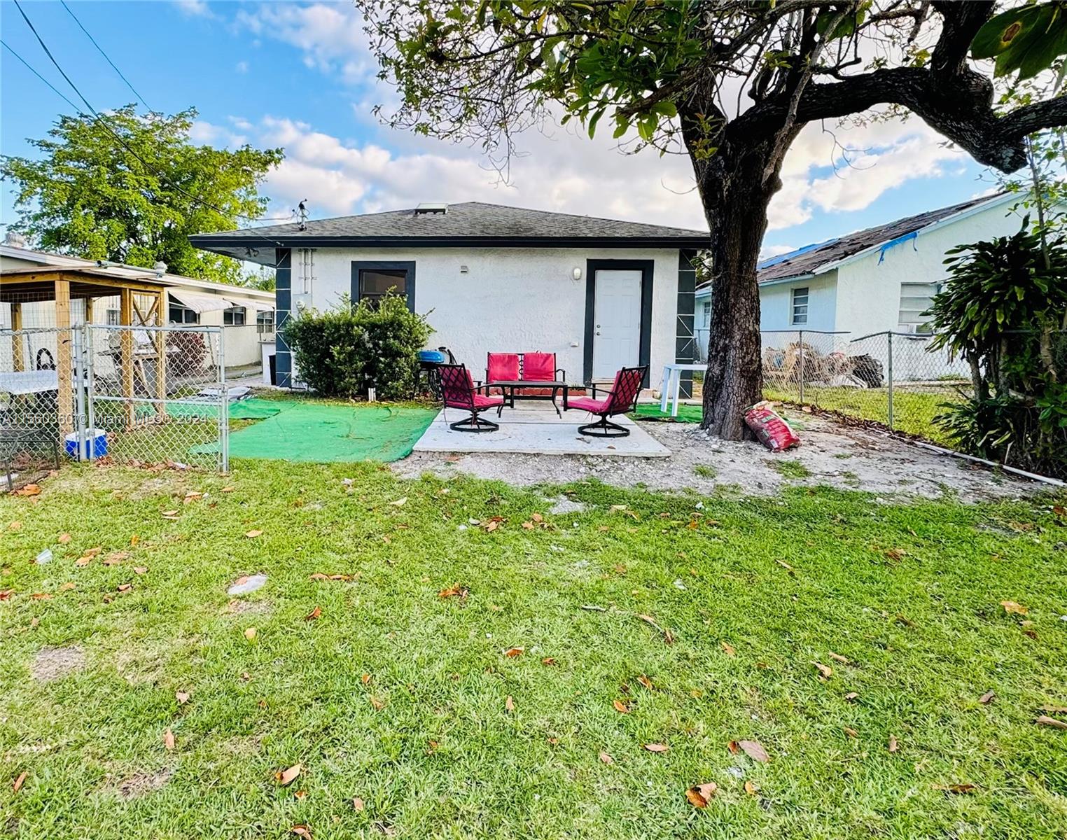 601 NW 3rd Ct, Hallandale Beach, Florida 33009, 4 Bedrooms Bedrooms, ,2 BathroomsBathrooms,Residential,For Sale,601 NW 3rd Ct,A11560360