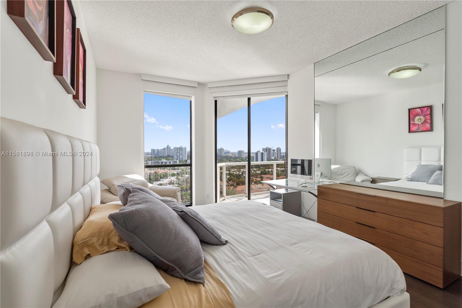 3598 Yacht Club Dr PH-4, Aventura, Florida 33180, 2 Bedrooms Bedrooms, ,2 BathroomsBathrooms,Residential,For Sale,3598 Yacht Club Dr PH-4,A11561898