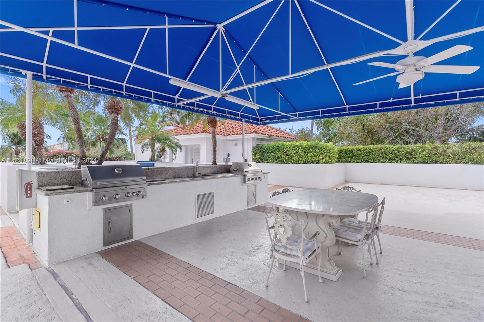 3598 Yacht Club Dr PH-4, Aventura, Florida 33180, 2 Bedrooms Bedrooms, ,2 BathroomsBathrooms,Residential,For Sale,3598 Yacht Club Dr PH-4,A11561898