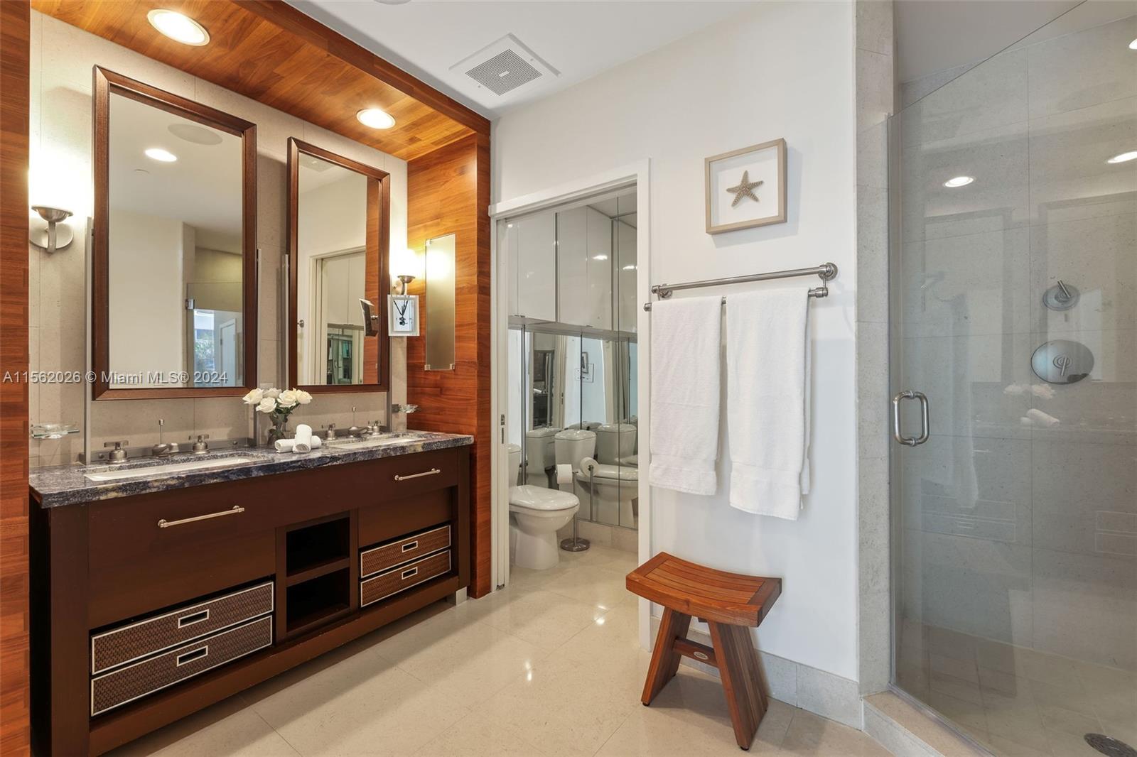 6799 Collins Ave 307, Miami Beach, Florida 33141, 1 Bedroom Bedrooms, ,1 BathroomBathrooms,Residentiallease,For Rent,6799 Collins Ave 307,A11562026