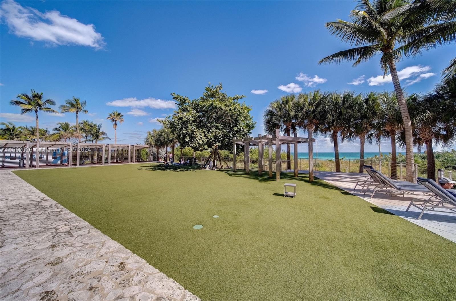 6799 Collins Ave 307, Miami Beach, Florida 33141, 1 Bedroom Bedrooms, ,1 BathroomBathrooms,Residentiallease,For Rent,6799 Collins Ave 307,A11562026