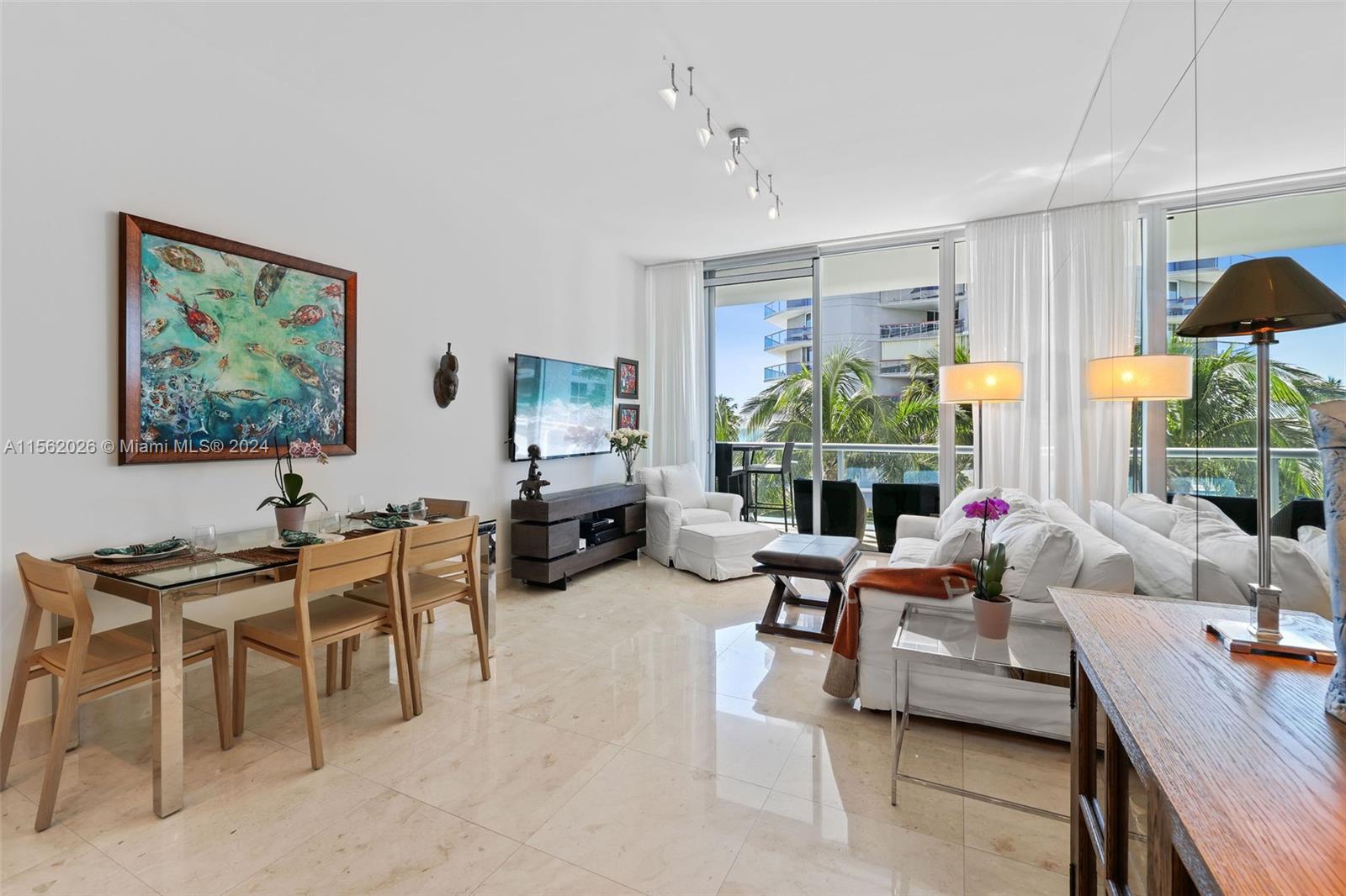 6799 Collins Ave 307, Miami Beach, Florida 33141, 1 Bedroom Bedrooms, ,1 BathroomBathrooms,Residentiallease,For Rent,6799 Collins Ave 307,A11562026