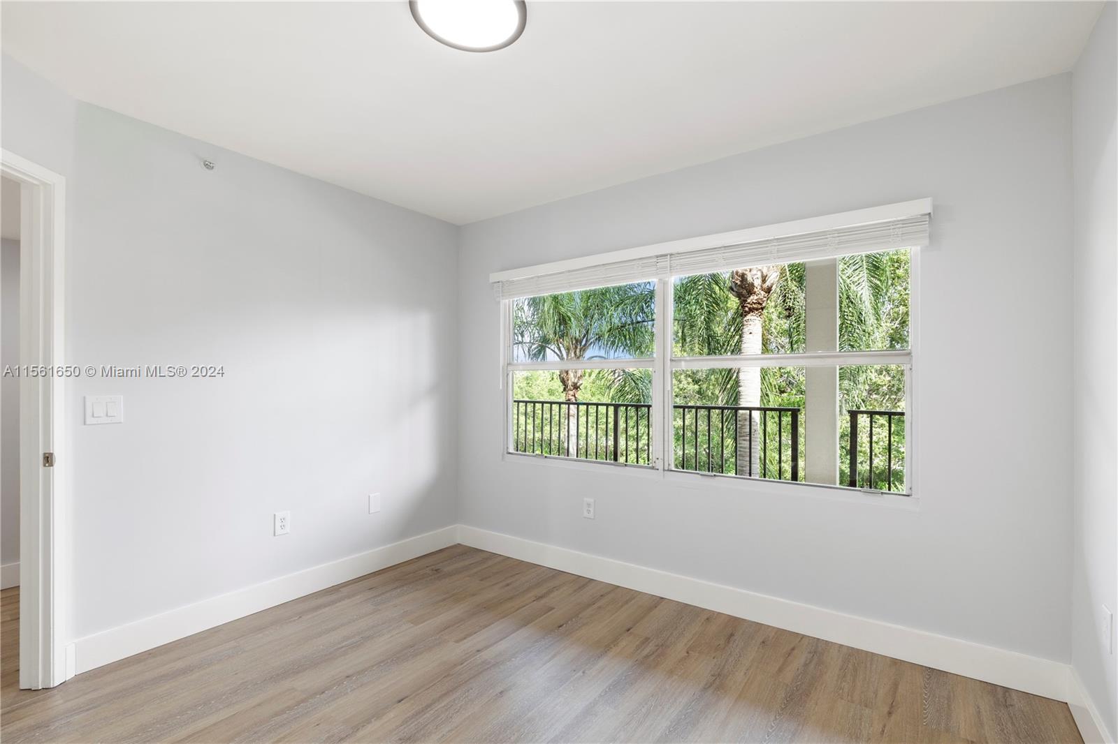 550 SW 137th Ave 302L, Pembroke Pines, Florida 33027, 2 Bedrooms Bedrooms, ,2 BathroomsBathrooms,Residential,For Sale,550 SW 137th Ave 302L,A11561650